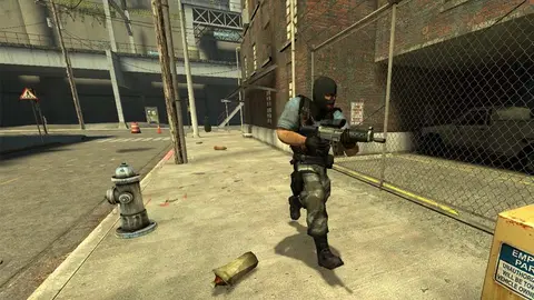 Counter-Strike: Source screenshot 4 of 4